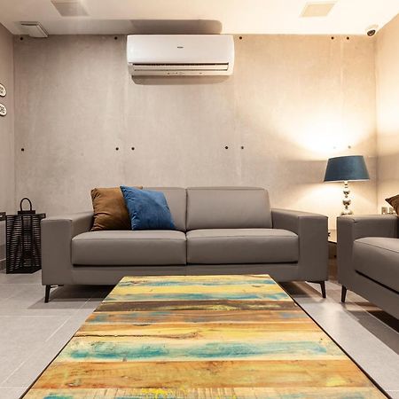 Charming,Comfortable And Centrally Located Group Accomodation Gzira Dış mekan fotoğraf