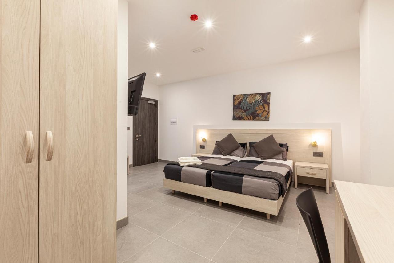 Charming,Comfortable And Centrally Located Group Accomodation Gzira Dış mekan fotoğraf